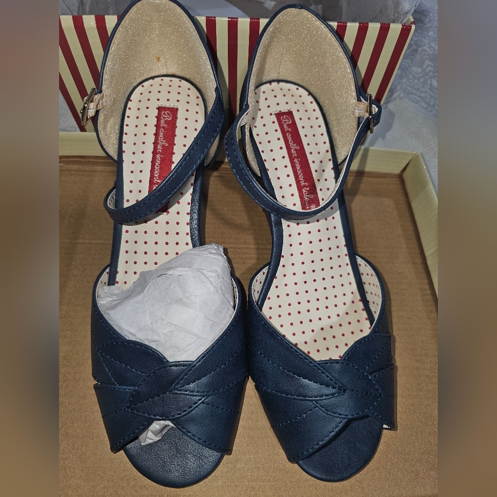 B.A.I.T Navy Blue Women's Wedges